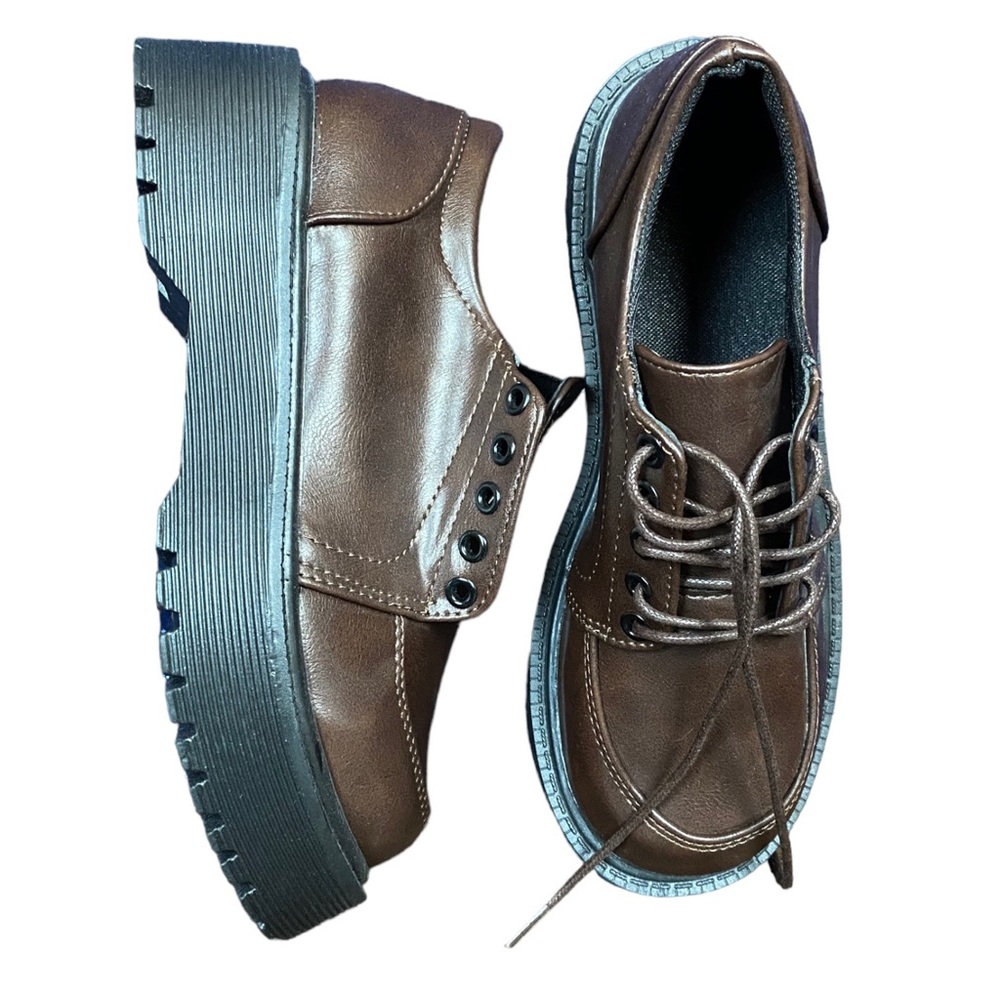 Chunky platform brown leather shoes